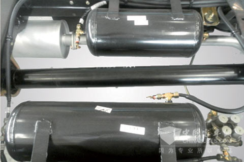 獨(dú)立儲(chǔ)氣筒