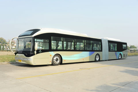 ����܇�ͣ��д��܇YCK6180BEVC