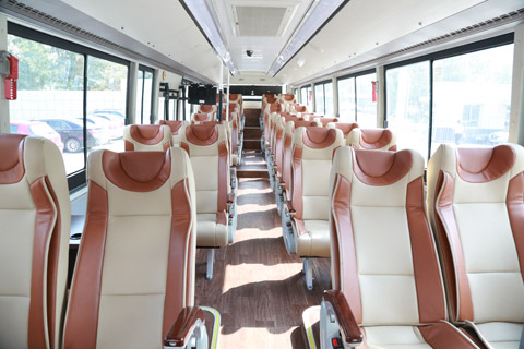 福田歐輝BJ6127智藍D9純電動商務(wù)班車