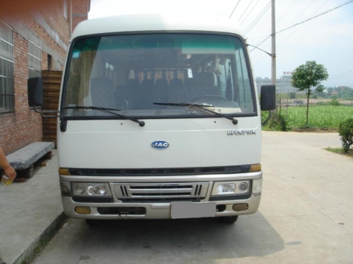 車況很好,朝柴4102帶渦輪增壓，動(dòng)力強(qiáng)勁，內(nèi)置空調(diào)，電視.vcd 車內(nèi)飾