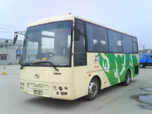 出售02、04、05年30座客車