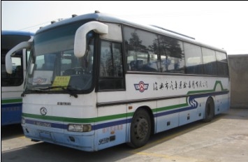 2003營轉(zhuǎn)非金龍客車