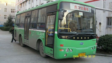 2006年JAC客車27座公交車形式