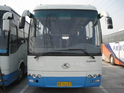 出售04年金龍6820