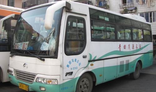 出售五臺宇通牌二手客車