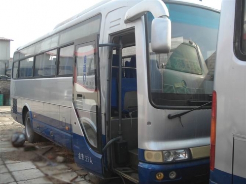 出售廈門金龍33座6792D型大巴車