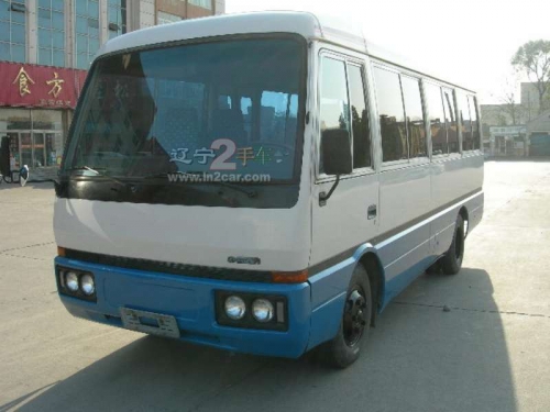 98年柴油26座三菱客車