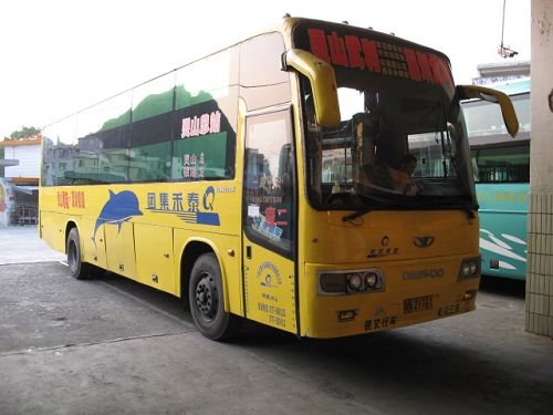 出售桂林大宇臥輔車