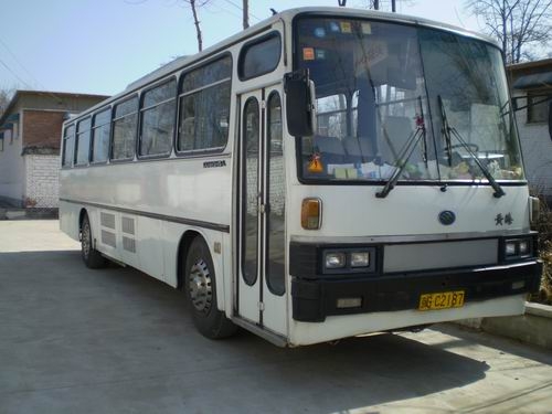 出售57座黃海大客車