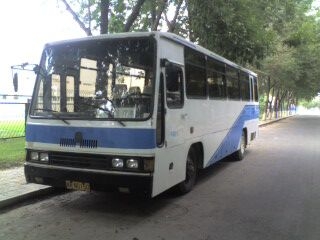 95年?yáng)|岳47座客車3.3萬(wàn)