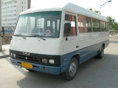 98年柴油五十鈴客車（27坐）