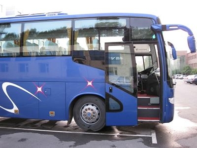 現(xiàn)出售2006年12月份49座+1+1北汽福田歐V客車