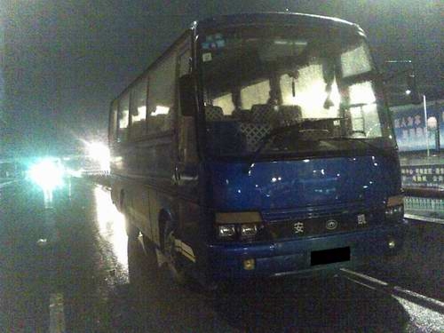 安凱  37坐車  00年