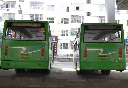 出售2006年遠征43座