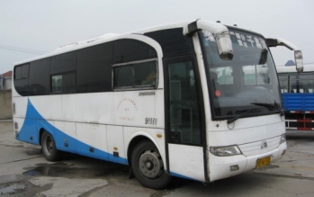 轉(zhuǎn)讓2004宇通ZK6830HA客車
