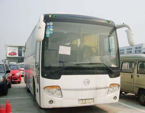 出售2006年8月36座廈門金龍6836