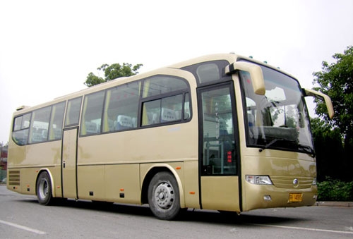 宇通6110H型豪華客車(國(guó)III排放)低價(jià)轉(zhuǎn)讓