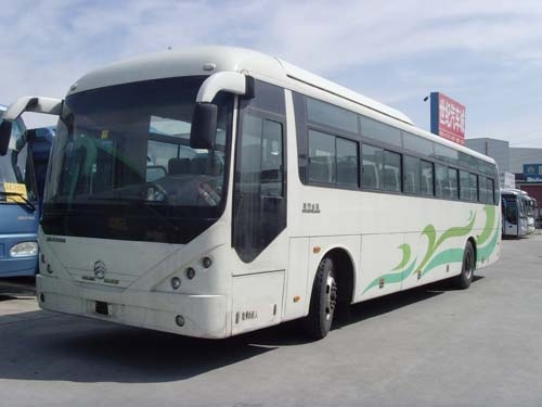 出售2006年1月66座廈門金旅6121E5G
