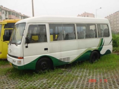 金龍中型客車