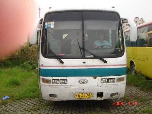 合客現(xiàn)代大客車