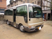 日產(chǎn)碧蓮30座進口柴油中巴