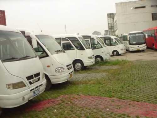 南京依維柯公司低價(jià)處理一批19座--30座依維客