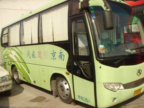 06年9月蘇州金龍35座3輛3.9萬