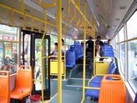 本人誠心急購08年后二手公交車兩輛