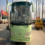 急售09年31座太湖客車。