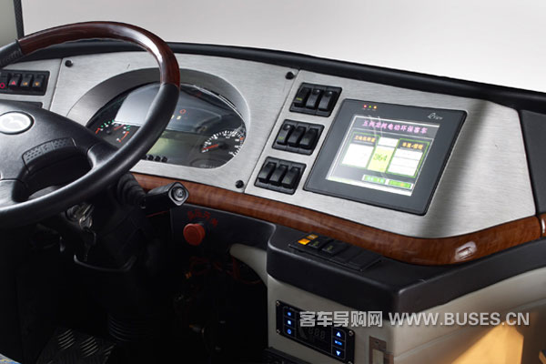 五洲龍F(tuán)DG6113EVG1公交車(chē)（純電動(dòng)20-36座）