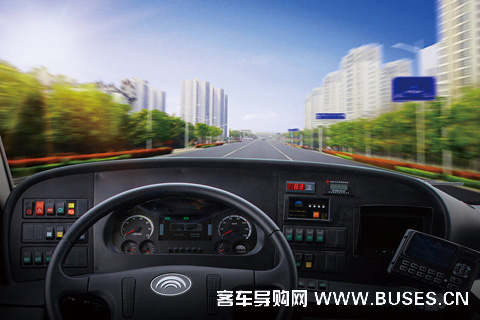 宇通ZK6120HNG3公交車(chē)（天然氣國(guó)五10-45座）