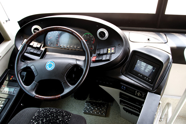 申龍SLK6121USBEV公交車(chē)（純電動(dòng)10-32座）