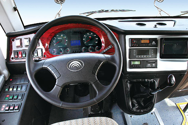 宇通ZK6859DX52小學(xué)生專(zhuān)用校車(chē)（柴油國(guó)五24-47座）