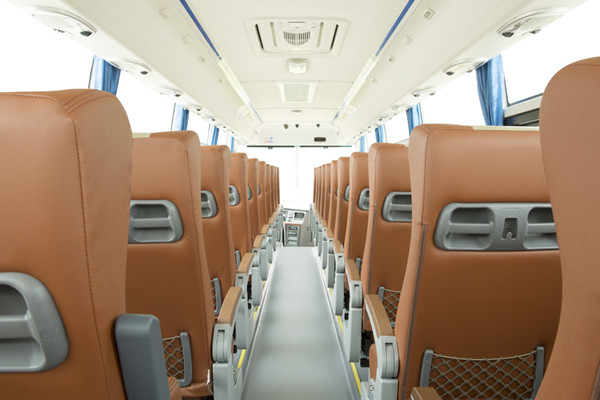 宇通ZK6107HNQ5Y客車（天然氣國五24-49座）