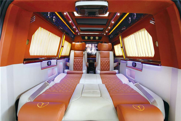 宇通ZK5031XDW2流動(dòng)服務(wù)車（汽油國(guó)五4-9座）