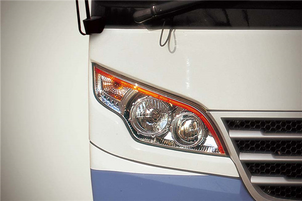 宇通ZK5110XLHN4教練車(chē)（天然氣國(guó)五10-23座）