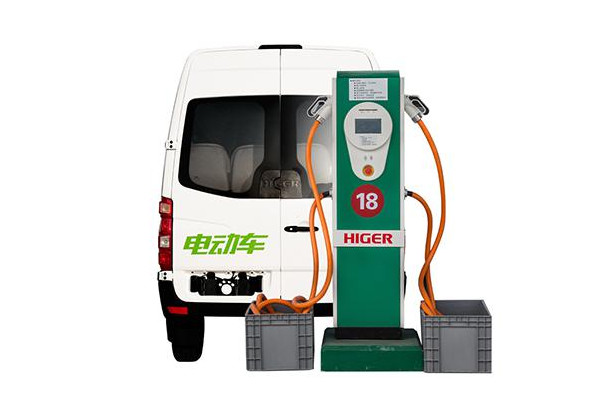 海格KLQ6601BEV1X1多功能商務(wù)車（純電動(dòng)10-18座）