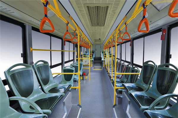 金旅XML6125JHEVB5CN公交車（NG/電混動(dòng)國五10-40座）