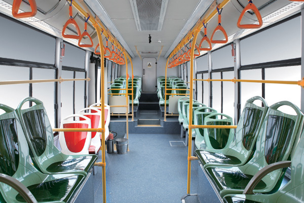 金旅XML6115JHEVG5CN公交車(chē)（天然氣/電混動(dòng)國(guó)五20-40座）