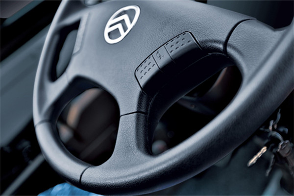 金旅XML6887J25N客車（天然氣國(guó)五24-38座）