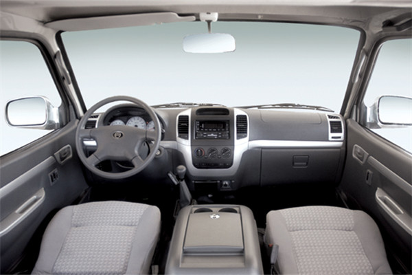 金旅XML6532JB8客車（柴油國四10-14座）