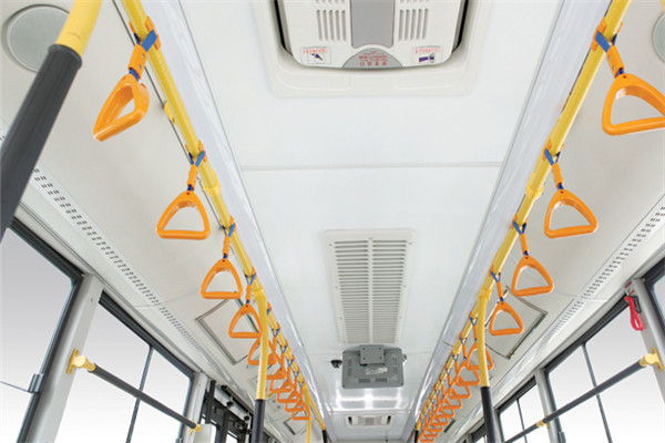 金旅XML6105JHEVA5C1公交車（柴油/電混動(dòng)國五20-36座）