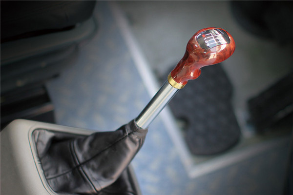 金龍XMQ6119FYD5D客車(chē)（柴油國(guó)五24-57座）