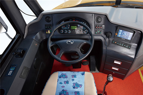 金龍XMQ6100ASD52中小學生專用校車（柴油國五24-50座）