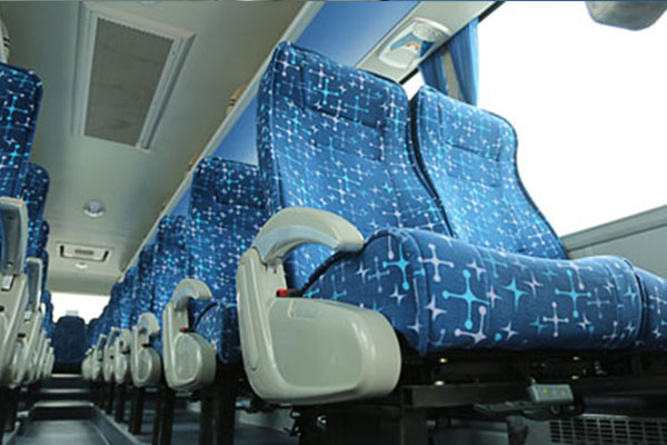 福田歐輝BJ6113U8MCB客車（天然氣國(guó)五24-50座）