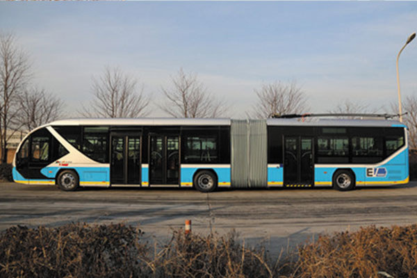 福田歐輝BJ6180EVCAT公交車（純電動(dòng)24-48座）