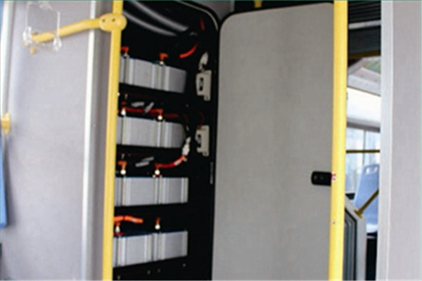 百路佳JXK6180BCHEVN公交車（天然氣/電混動(dòng)國(guó)五10-49座）