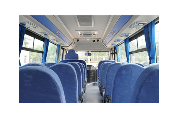 福田歐輝BJ6590S2CDA-6幼兒專(zhuān)用校車(chē)（柴油國(guó)五10-19座）