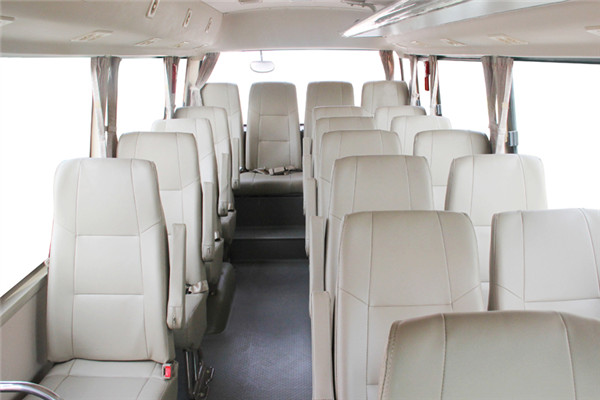 晶馬JMV6820BEV客車（純電動(dòng)24-38座）