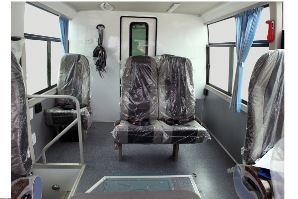 東風超龍EQ6752ZT客車（柴油國五24-26座）